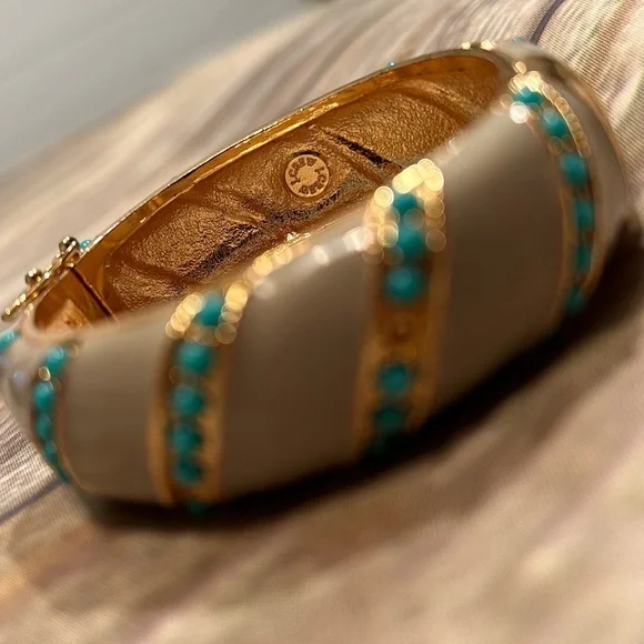 J.Crew Bracelet. Gold Silver and Blue. Magnetic Clasps. - Picture 4 of 11